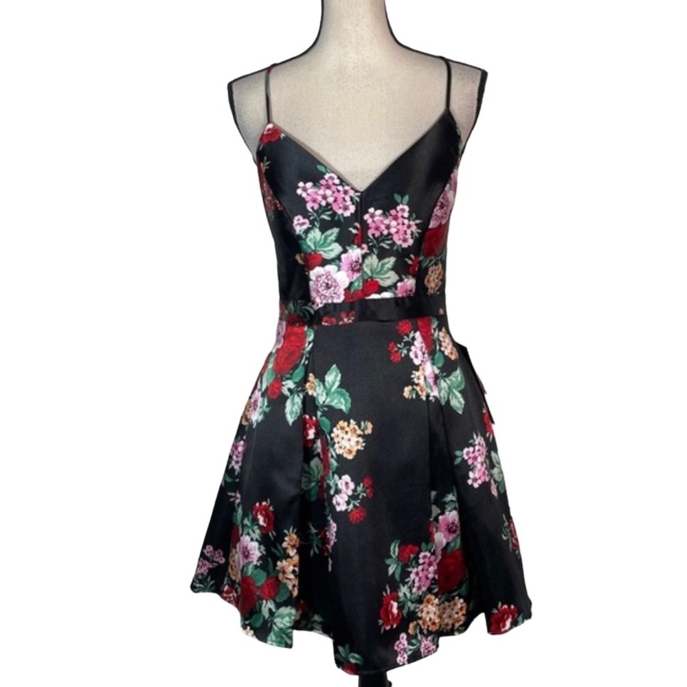 Smart Black Red Green Floral Sweetheart Neck Spaghetti Strap Party Dress 9
